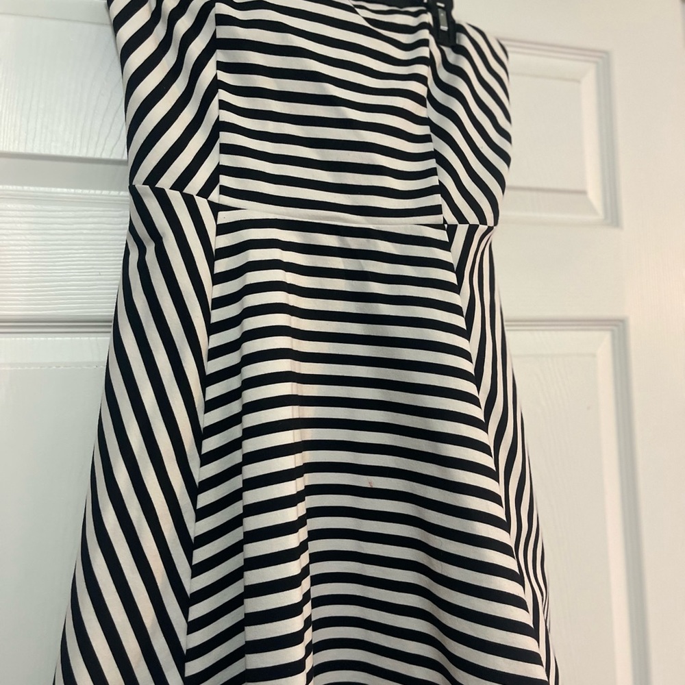 Express strapless sundress - Picture 2 of 3